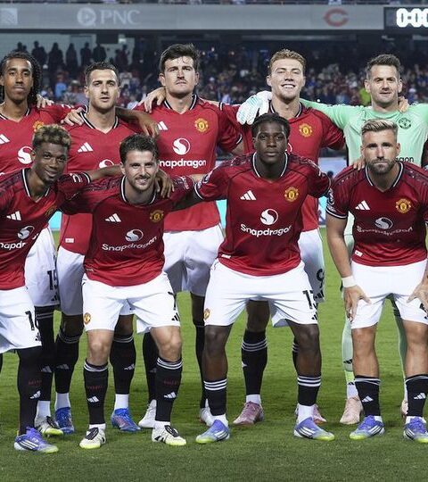 Larangan Cetak Nama Legenda di Jersey Baru Manchester United: Masalah Hak Cipta di Balik Antusiasme Fans