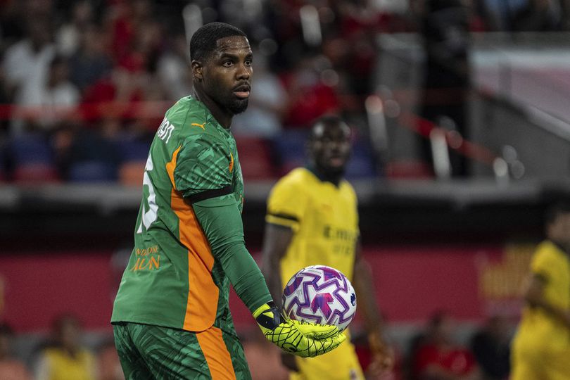 Mike Maignan Bisa Tinggalkan AC Milan secara Gratis, Chelsea Siap Menerkam