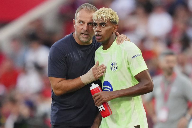 Kabar Baik dari Camp Nou: Hansi Flick Pastikan Lamine Yamal Siap Tampil Lawan Sociedad