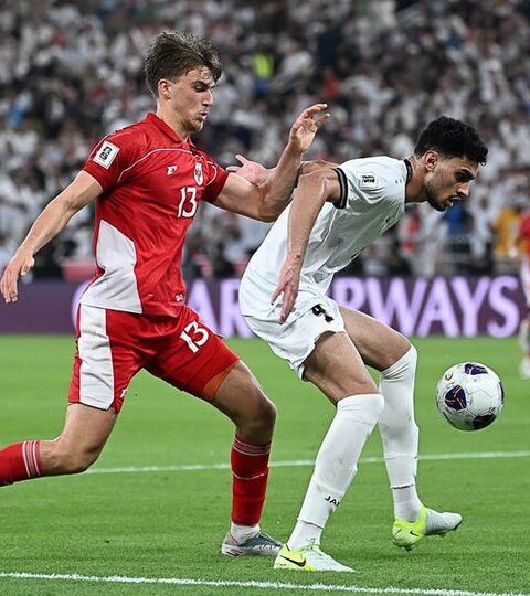Kepala Tegak di Tengah Kegagalan: Jay Idzes Bangga dengan Perjuangan Total Timnas Indonesia Kontra Irak