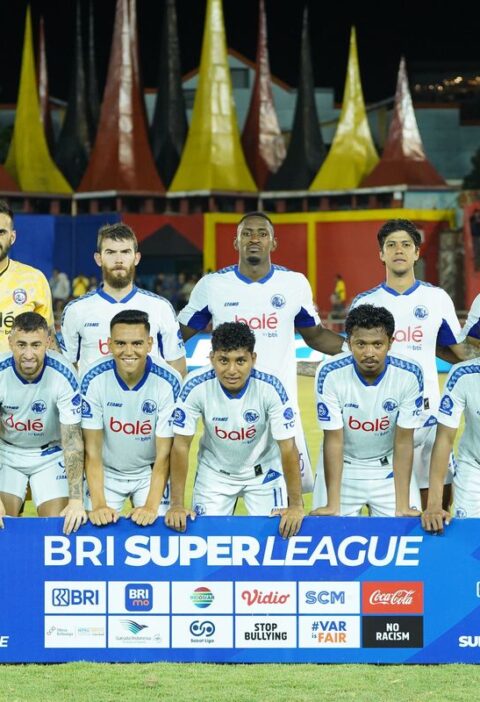 Membara Jelang Derbi Jatim: Arema FC Fokus Perkuat Mental Hadapi Dominasi Persebaya