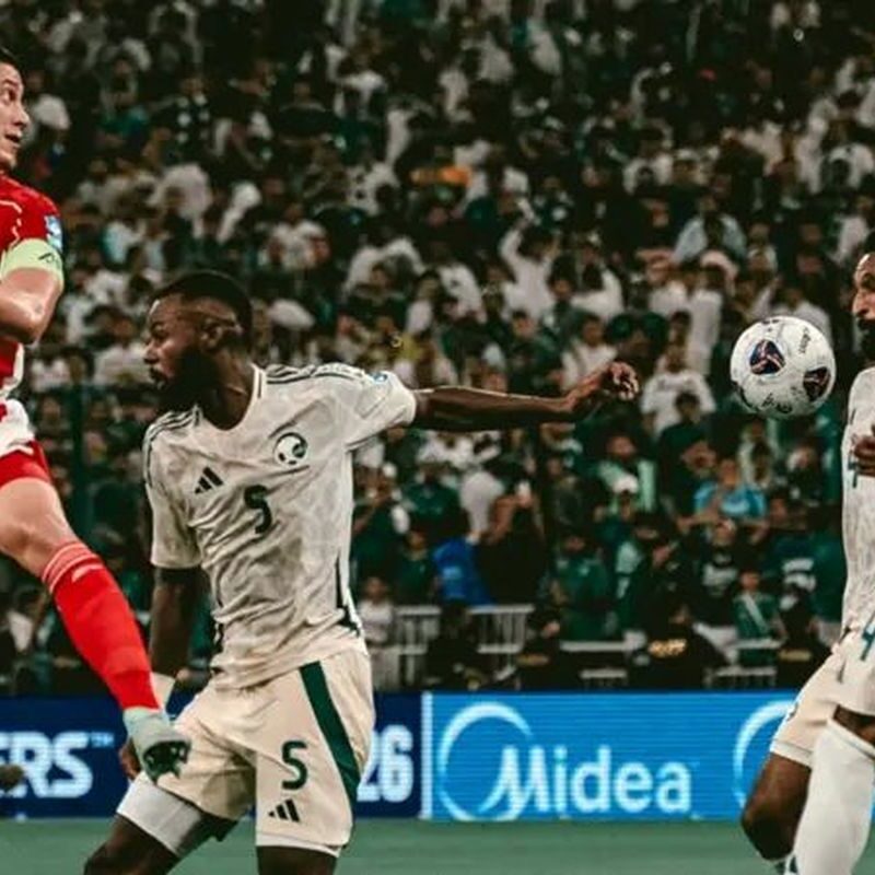 Spekulasi Kursi Kepelatihan Timnas Indonesia: Media Belanda Soroti John Heitinga sebagai Kandidat Kuat